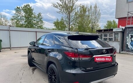 Lexus RX IV рестайлинг, 2021 год, 5 600 000 рублей, 3 фотография