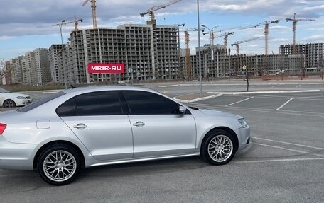 Volkswagen Jetta VI, 2013 год, 1 249 000 рублей, 6 фотография
