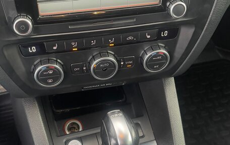 Volkswagen Jetta VI, 2013 год, 1 249 000 рублей, 17 фотография