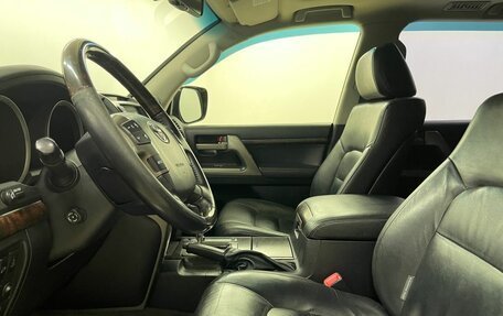 Toyota Land Cruiser 200, 2011 год, 3 049 000 рублей, 9 фотография