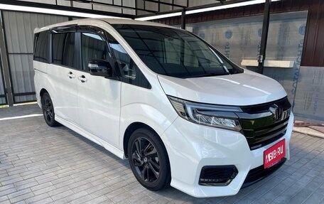 Honda Stepwgn IV, 2019 год, 2 650 000 рублей, 1 фотография