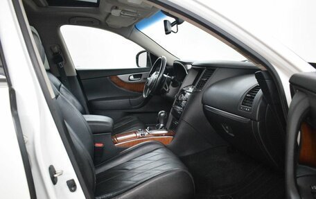 Infiniti FX II, 2013 год, 1 780 000 рублей, 14 фотография