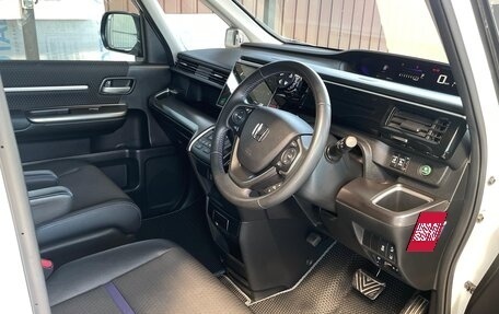Honda Stepwgn IV, 2019 год, 2 650 000 рублей, 10 фотография