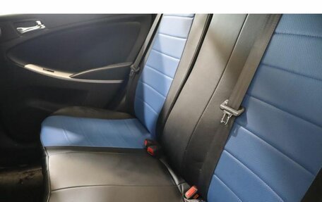 Hyundai Solaris II рестайлинг, 2011 год, 879 000 рублей, 7 фотография