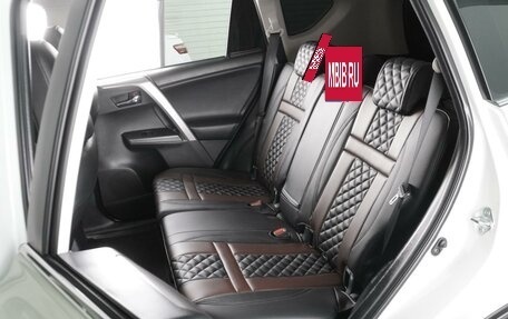 Toyota RAV4, 2015 год, 2 310 000 рублей, 9 фотография