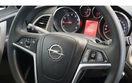 Opel Astra J, 2011 год, 650 000 рублей, 8 фотография