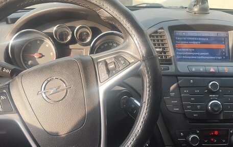 Opel Insignia II рестайлинг, 2010 год, 1 250 000 рублей, 3 фотография