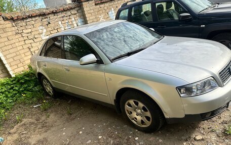 Audi A4, 2001 год, 520 000 рублей, 5 фотография