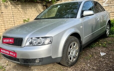 Audi A4, 2001 год, 520 000 рублей, 2 фотография