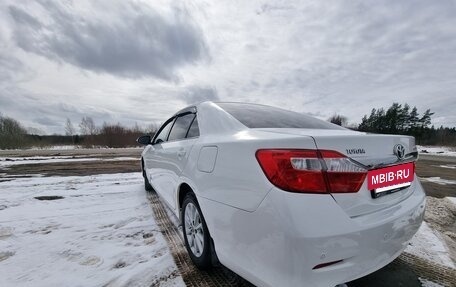Toyota Camry, 2014 год, 1 650 000 рублей, 6 фотография