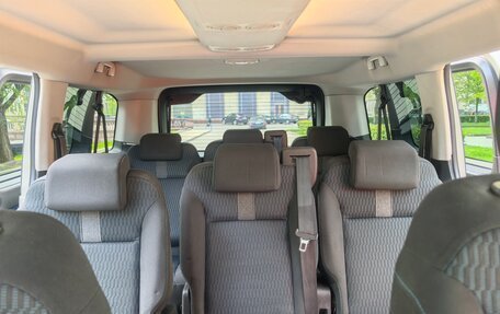 Peugeot Traveller I, 2017 год, 2 650 000 рублей, 7 фотография