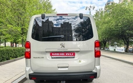 Peugeot Traveller I, 2017 год, 2 650 000 рублей, 15 фотография