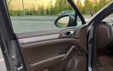 Porsche Cayenne III, 2013 год, 2 210 000 рублей, 14 фотография
