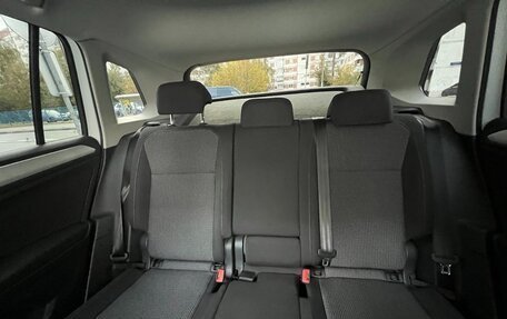 Volkswagen Tiguan II, 2020 год, 2 400 000 рублей, 7 фотография
