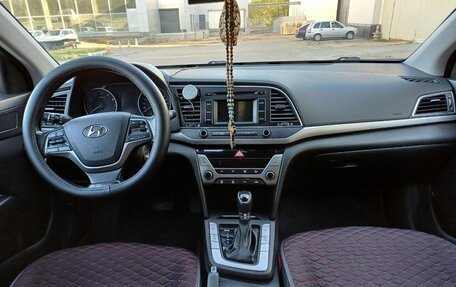 Hyundai Elantra VI рестайлинг, 2016 год, 1 280 000 рублей, 7 фотография