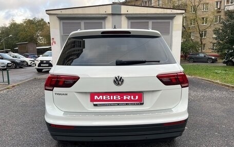 Volkswagen Tiguan II, 2020 год, 2 400 000 рублей, 5 фотография