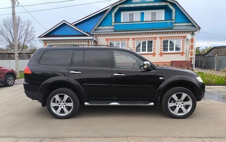 Mitsubishi Pajero Sport II рестайлинг, 2011 год, 1 650 000 рублей, 3 фотография