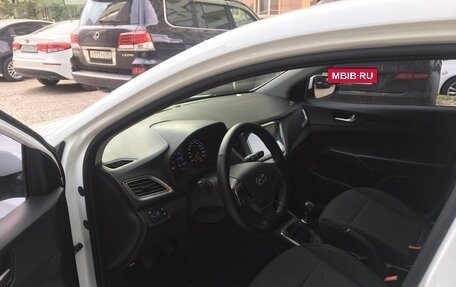 Hyundai Solaris II рестайлинг, 2020 год, 1 250 000 рублей, 3 фотография