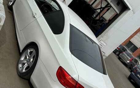 BMW 3 серия, 2011 год, 1 350 000 рублей, 2 фотография