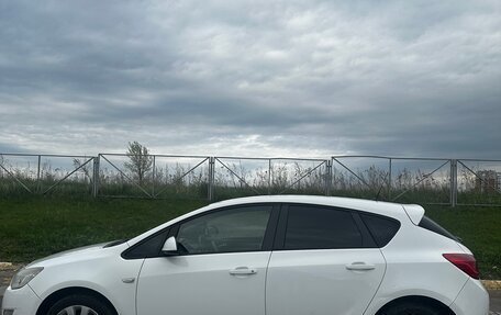 Opel Astra J, 2012 год, 615 000 рублей, 5 фотография