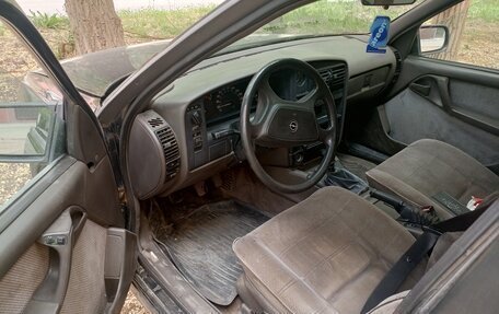 Opel Omega A, 1990 год, 94 000 рублей, 8 фотография