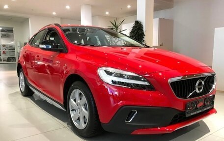 Volvo V40 Cross Country I, 2018 год, 2 200 000 рублей, 6 фотография