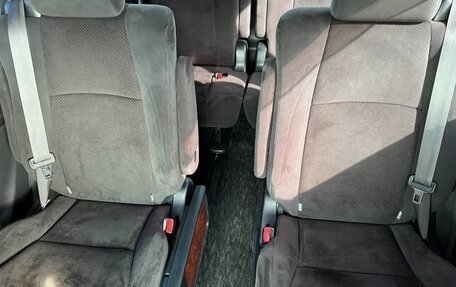 Toyota Vellfire I, 2009 год, 2 350 000 рублей, 8 фотография