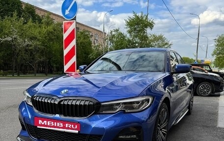 BMW 3 серия, 2019 год, 4 400 000 рублей, 3 фотография