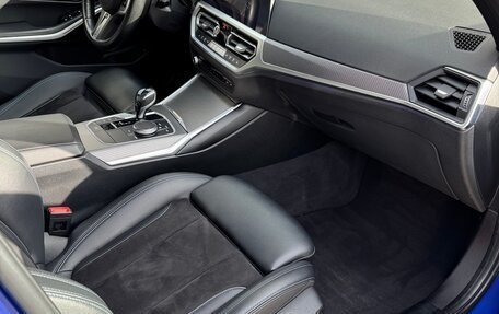 BMW 3 серия, 2019 год, 4 400 000 рублей, 15 фотография