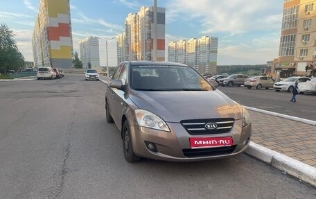KIA cee'd I рестайлинг, 2009 год, 639 000 рублей, 1 фотография