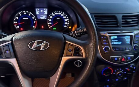 Hyundai Solaris II рестайлинг, 2015 год, 1 285 000 рублей, 8 фотография