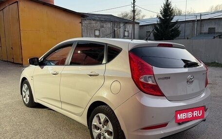 Hyundai Solaris II рестайлинг, 2015 год, 1 285 000 рублей, 6 фотография
