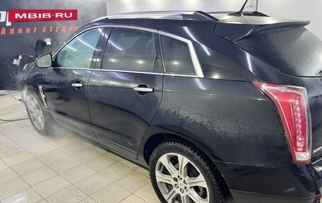 Cadillac SRX II рестайлинг, 2011 год, 1 300 000 рублей, 9 фотография
