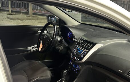 Hyundai Solaris II рестайлинг, 2014 год, 1 060 000 рублей, 6 фотография