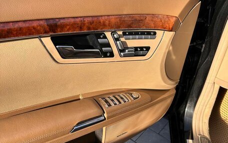 Mercedes-Benz S-Класс, 2006 год, 2 000 000 рублей, 11 фотография
