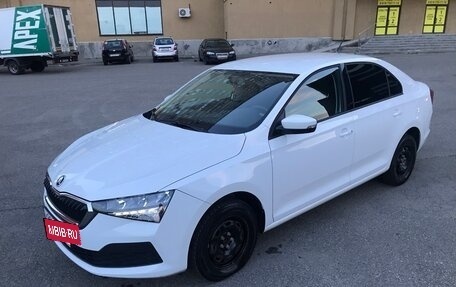 Skoda Rapid II, 2020 год, 1 750 000 рублей, 2 фотография