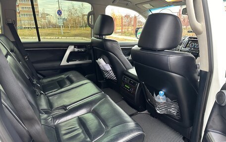 Toyota Land Cruiser 200, 2012 год, 3 000 000 рублей, 6 фотография