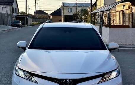 Toyota Camry, 2018 год, 2 500 000 рублей, 8 фотография