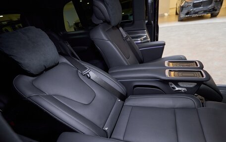 Mercedes-Benz V-Класс, 2025 год, 16 500 000 рублей, 32 фотография
