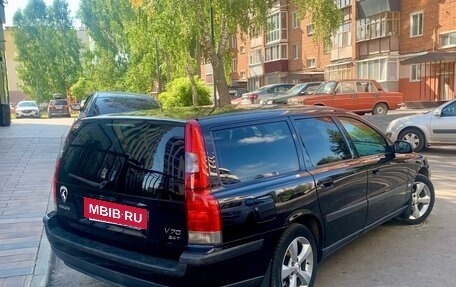 Volvo V70 III рестайлинг, 2002 год, 649 000 рублей, 4 фотография