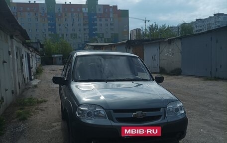 Chevrolet Niva I рестайлинг, 2011 год, 475 000 рублей, 3 фотография