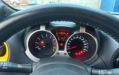 Nissan Juke II, 2014 год, 1 350 000 рублей, 9 фотография