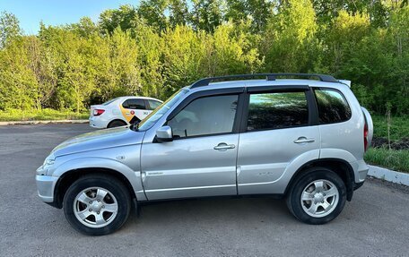 Chevrolet Niva I рестайлинг, 2012 год, 520 000 рублей, 4 фотография
