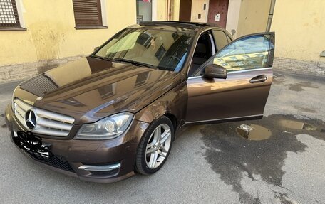 Mercedes-Benz C-Класс, 2013 год, 1 500 000 рублей, 2 фотография