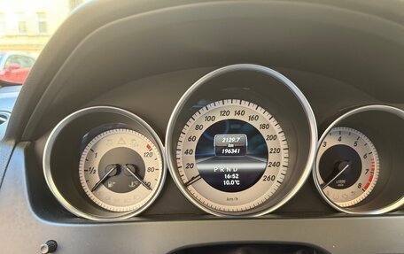 Mercedes-Benz C-Класс, 2013 год, 1 500 000 рублей, 10 фотография