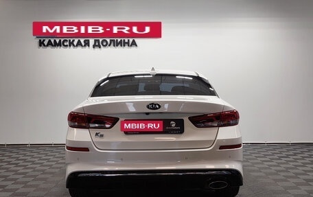 KIA K5, 2019 год, 2 255 000 рублей, 6 фотография
