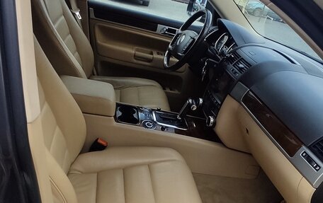 Volkswagen Touareg III, 2010 год, 1 499 999 рублей, 15 фотография
