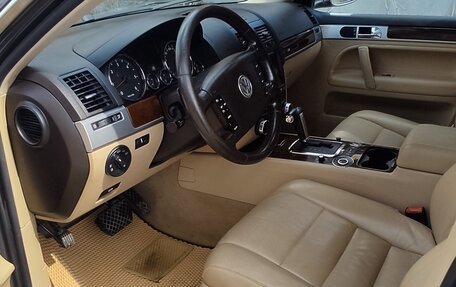 Volkswagen Touareg III, 2010 год, 1 499 999 рублей, 18 фотография