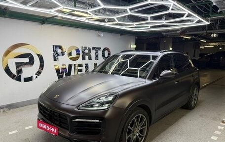 Porsche Cayenne III, 2020 год, 9 700 000 рублей, 2 фотография