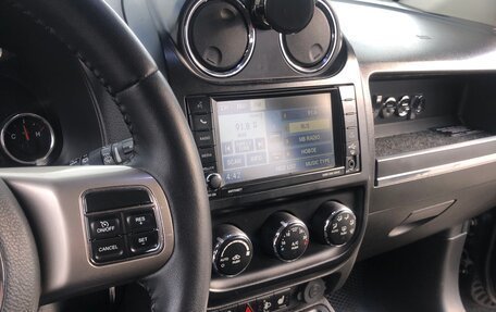 Jeep Compass I рестайлинг, 2012 год, 1 250 000 рублей, 13 фотография